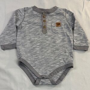 Gymboree - long sleeve Grey Buttoned Baby Bodysuit Onesie top